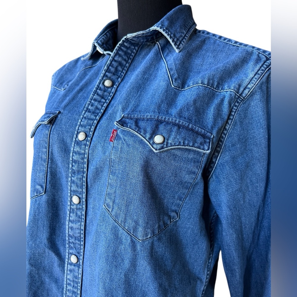 Levi’s Western Denim Shirt Slim Fit Snap Front Medium Wash Size M - Picture 2 of 7